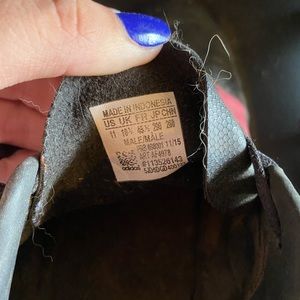 Womens soccer cleats